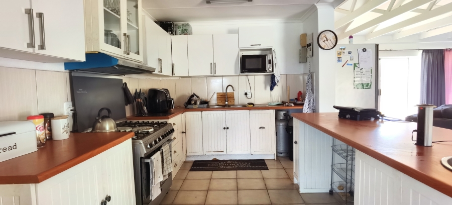 4 Bedroom Property for Sale in Hartenbos Heuwels Western Cape